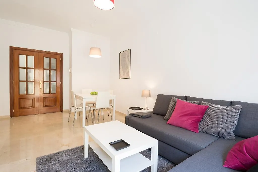 Colon12 Urban Apartment Malaga